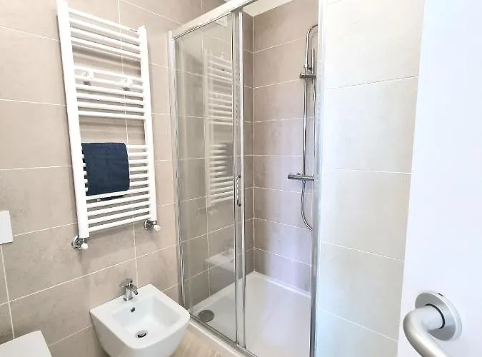 Apartment Mono Moys *